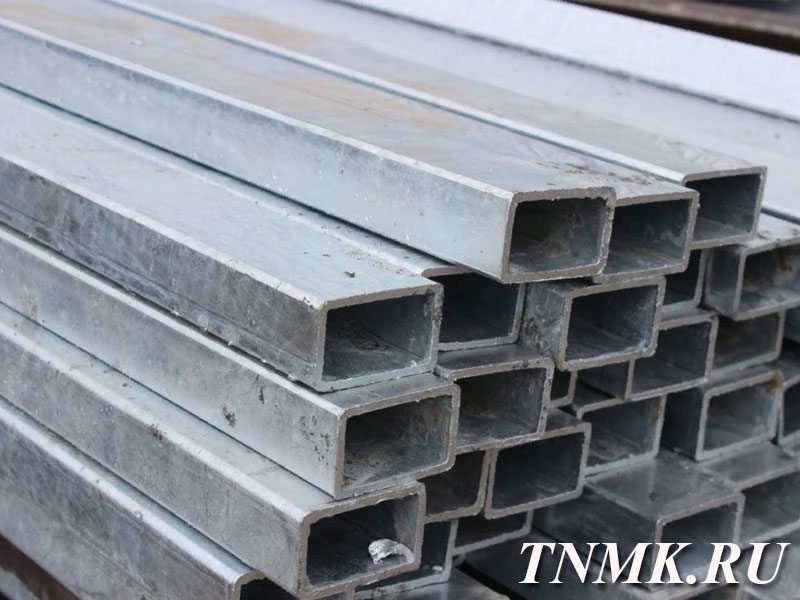 Труба профильная оцинкованная 100х50х4 мм ст. 20 купить в Твери